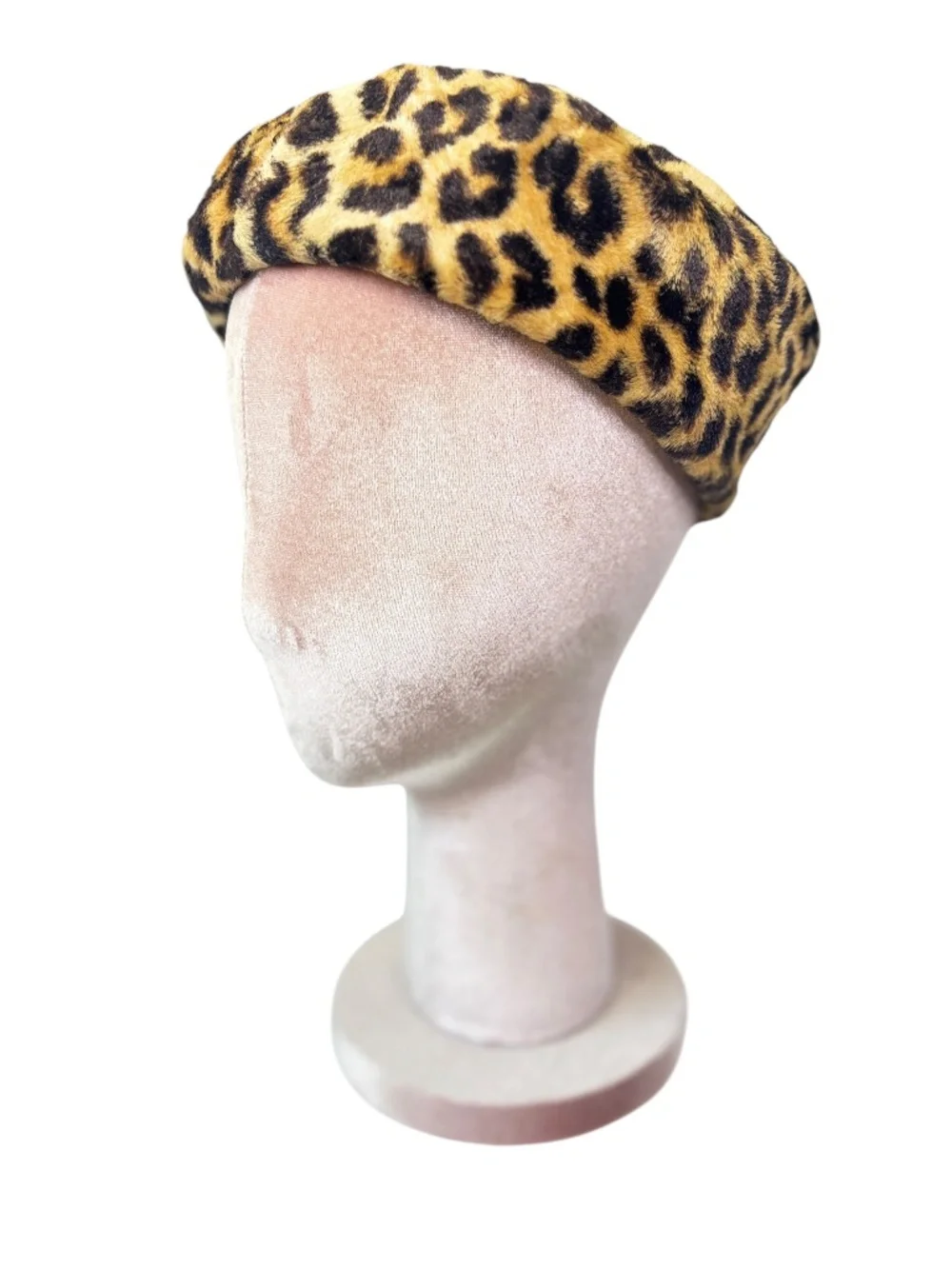 Vintage 1960s Leopard Faux Fur Beret‎ – Classic Parisian Style